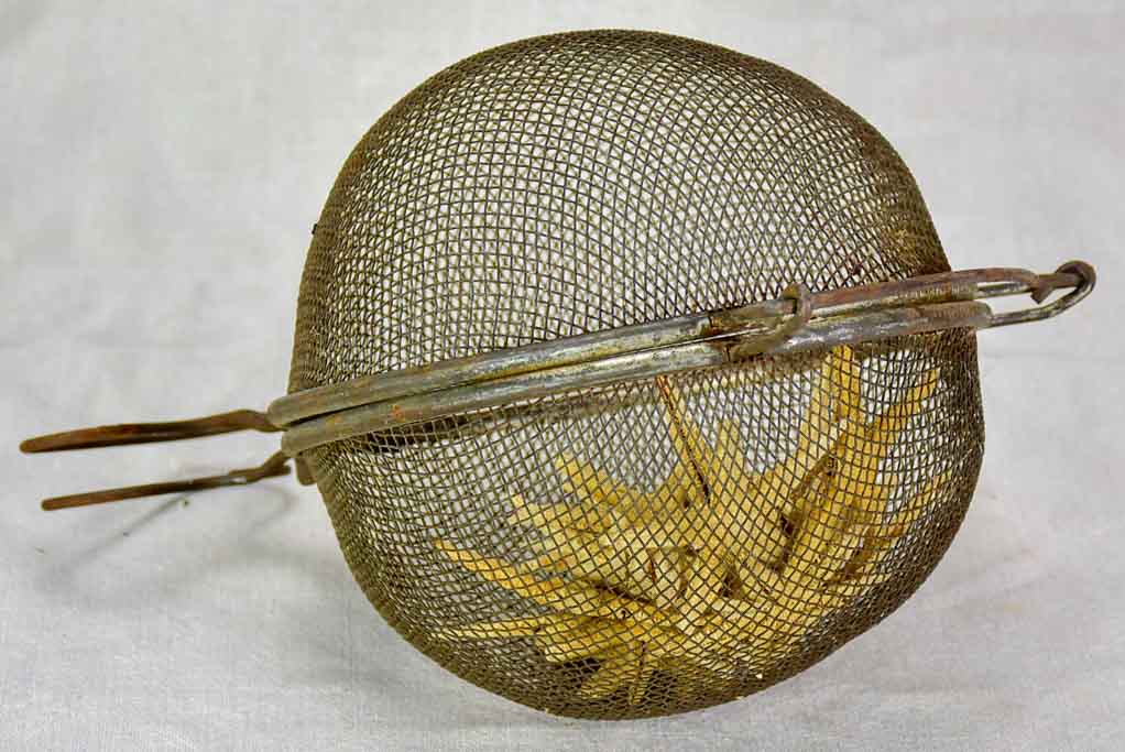 Rare antique French salad wash basket - round