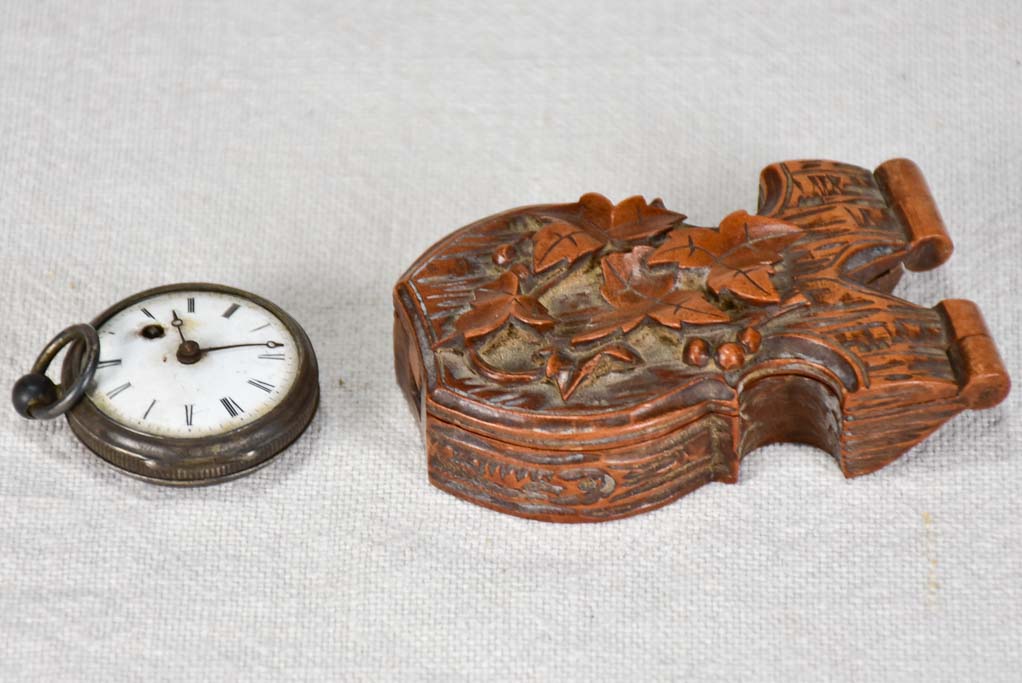 Raw finish 18th-century French watch