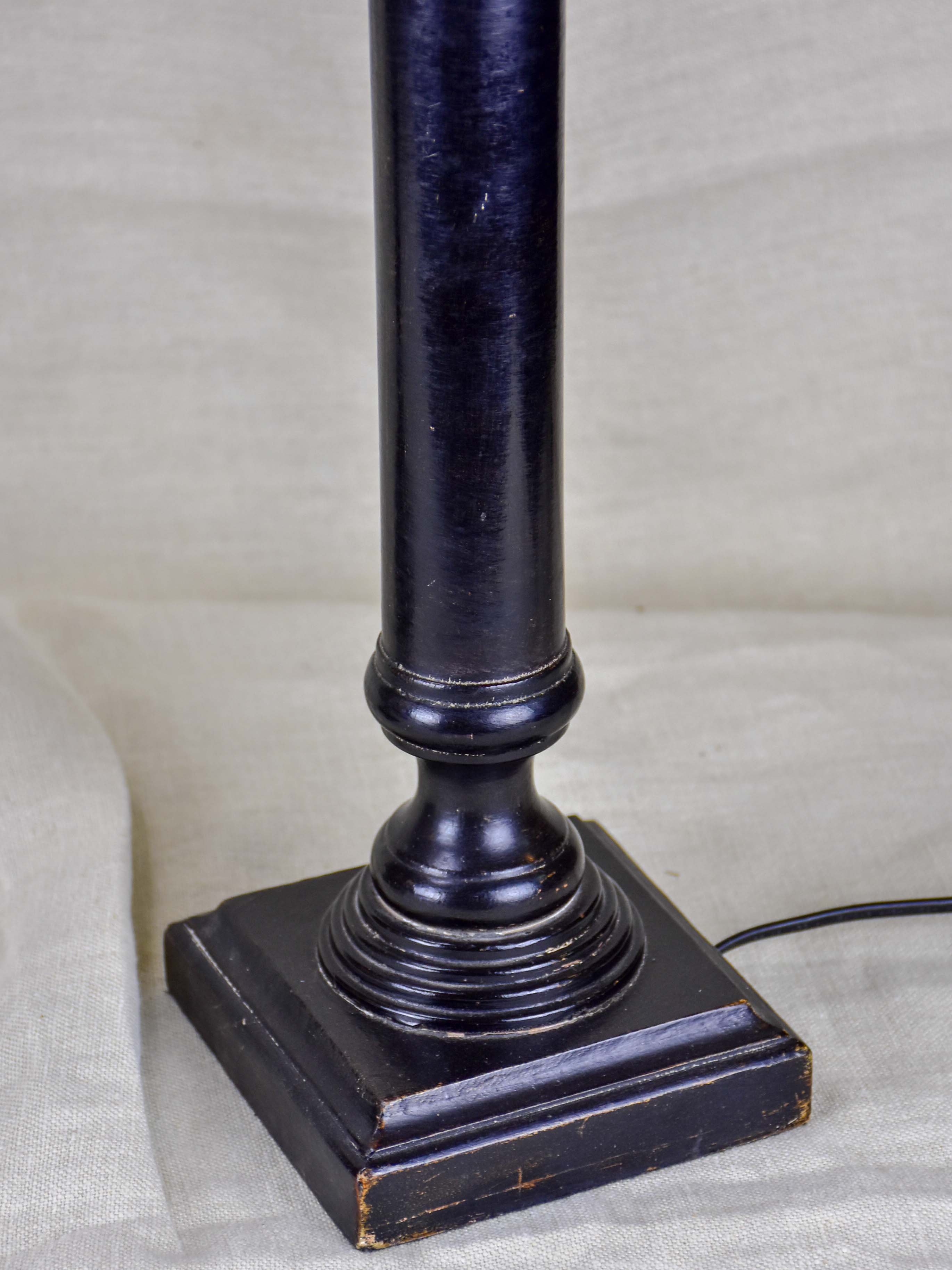 Pair of vintage French table lamps with black stands