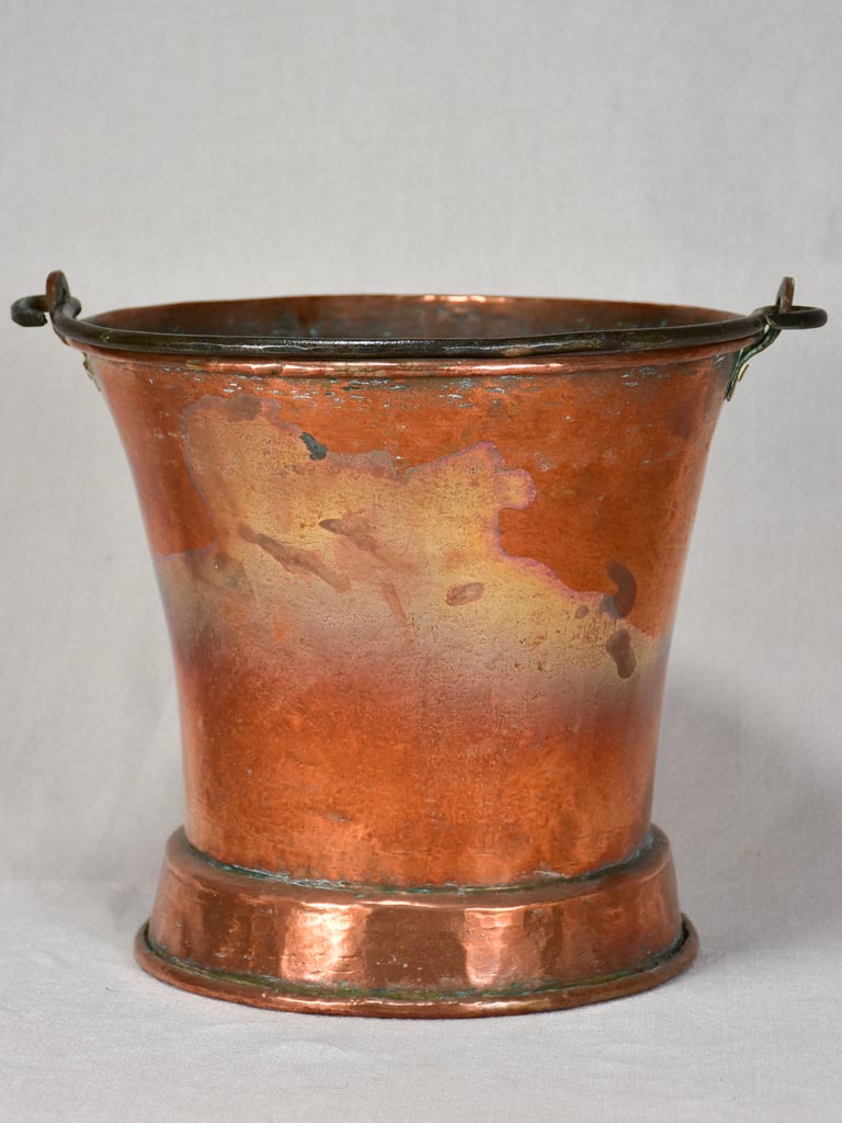 Louis XIV copper grain measuring bucket 10¾"