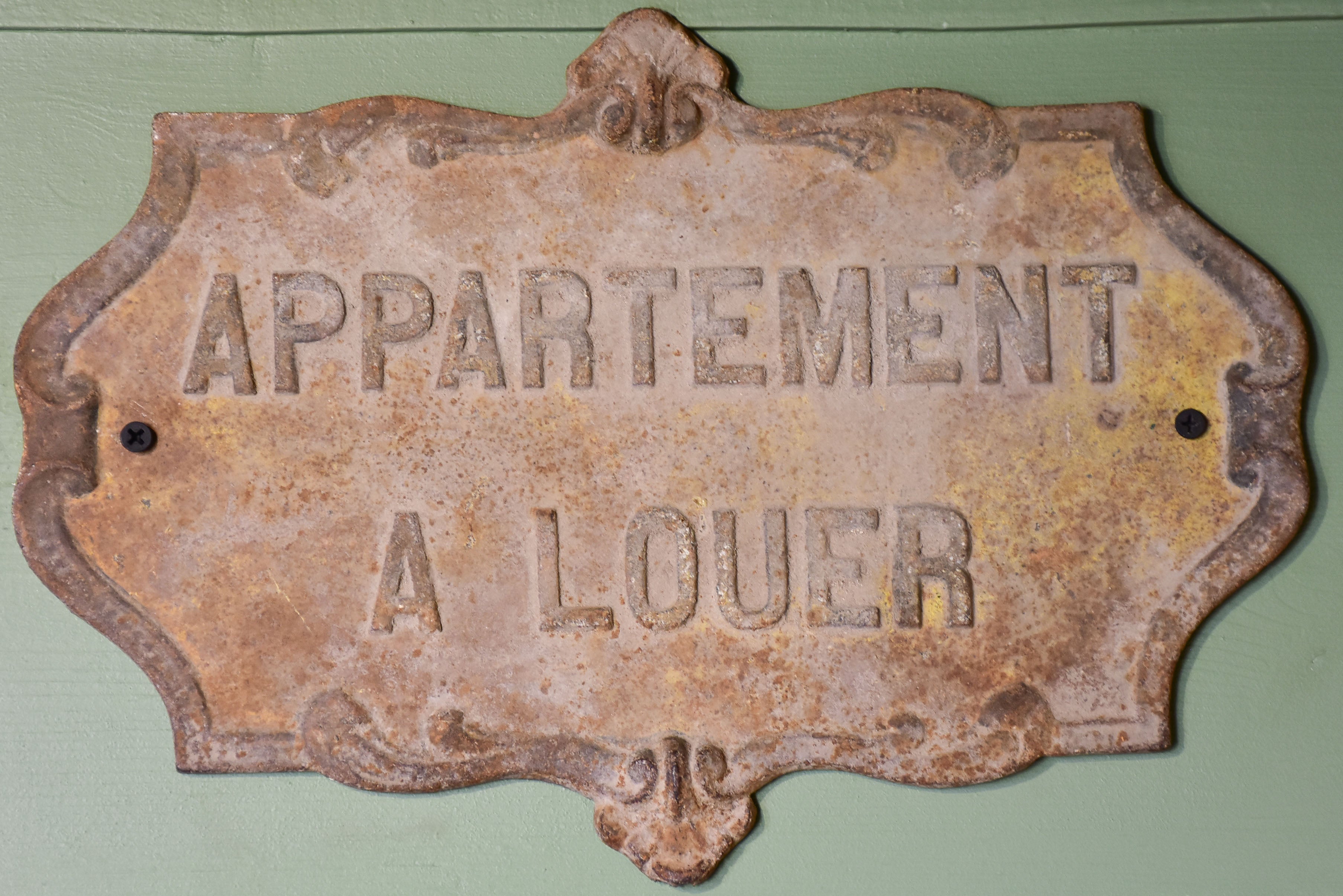 Antique French cast iron sign - Apartment for rent