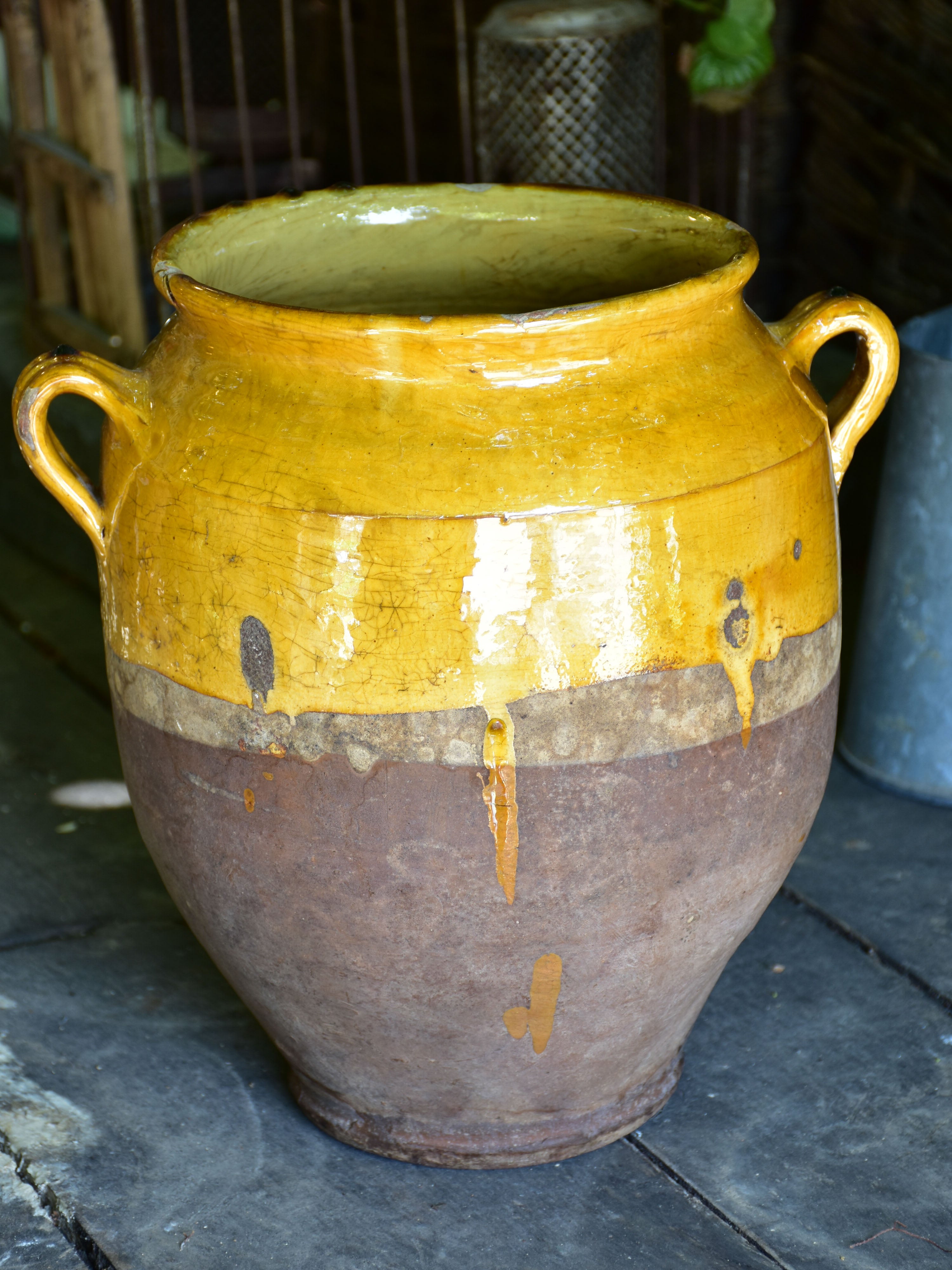 Large 19th century confit pot with ochre glaze