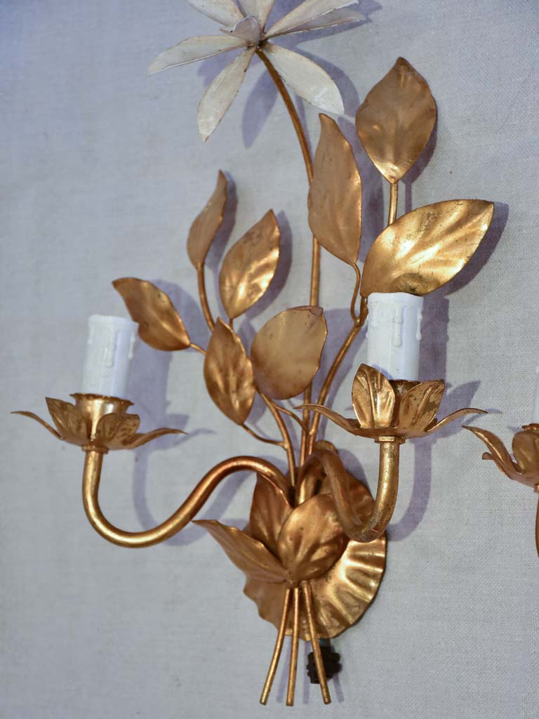 Pair of 1970's / 80's wall appliques with gold foliage and beige leaves 15¾"