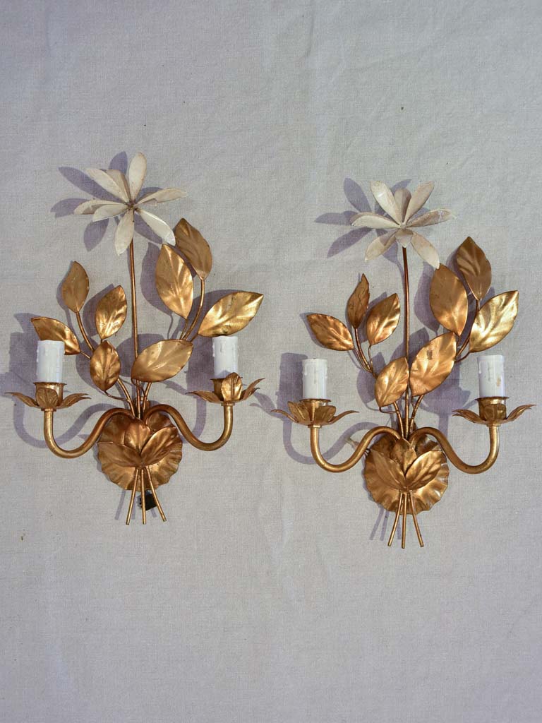 Pair of 1970's / 80's wall appliques with gold foliage and beige leaves 15¾"