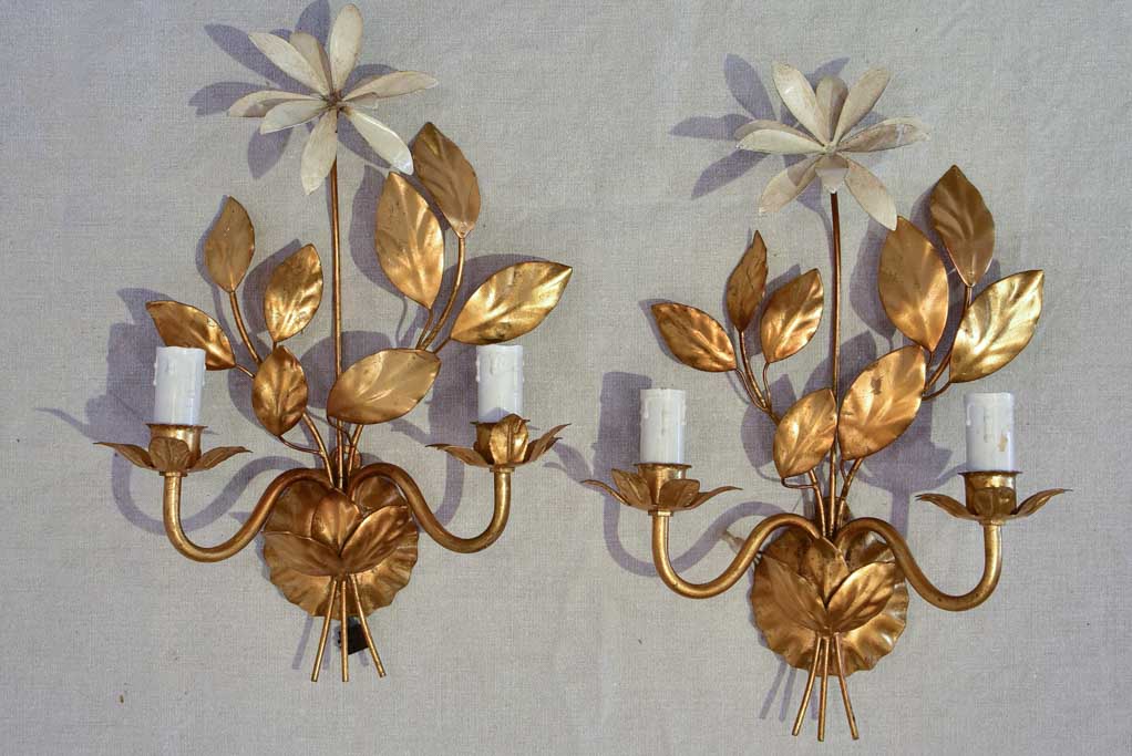 Pair of 1970's / 80's wall appliques with gold foliage and beige leaves 15¾"