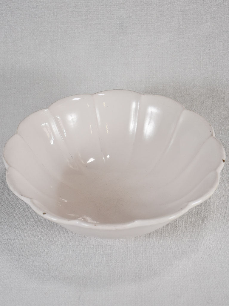 18th-century ironstone bowl with rippled edge 12½"