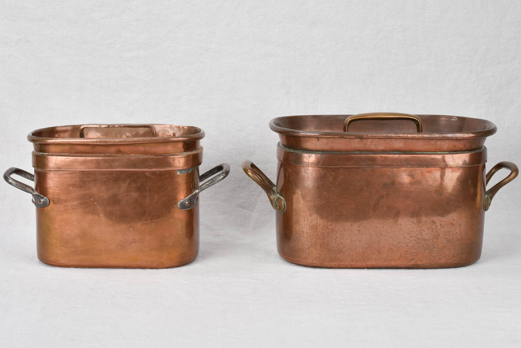 Two copper casserole pots, daubière, 19th century