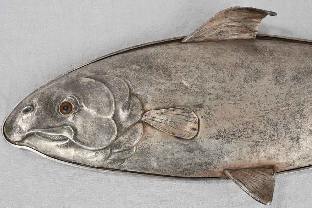 Fish platter, silver plate (Franco Lagini) 31½"