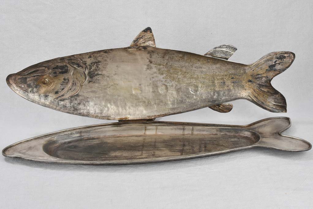 Fish platter, silver plate (Franco Lagini) 31½"