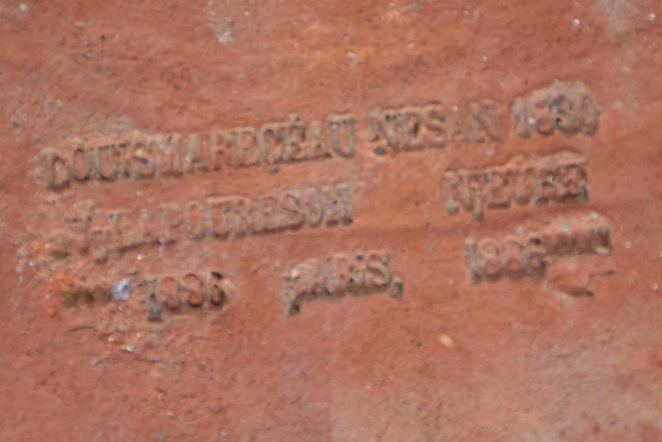 Terracotta Louis Nesan Historic Memento