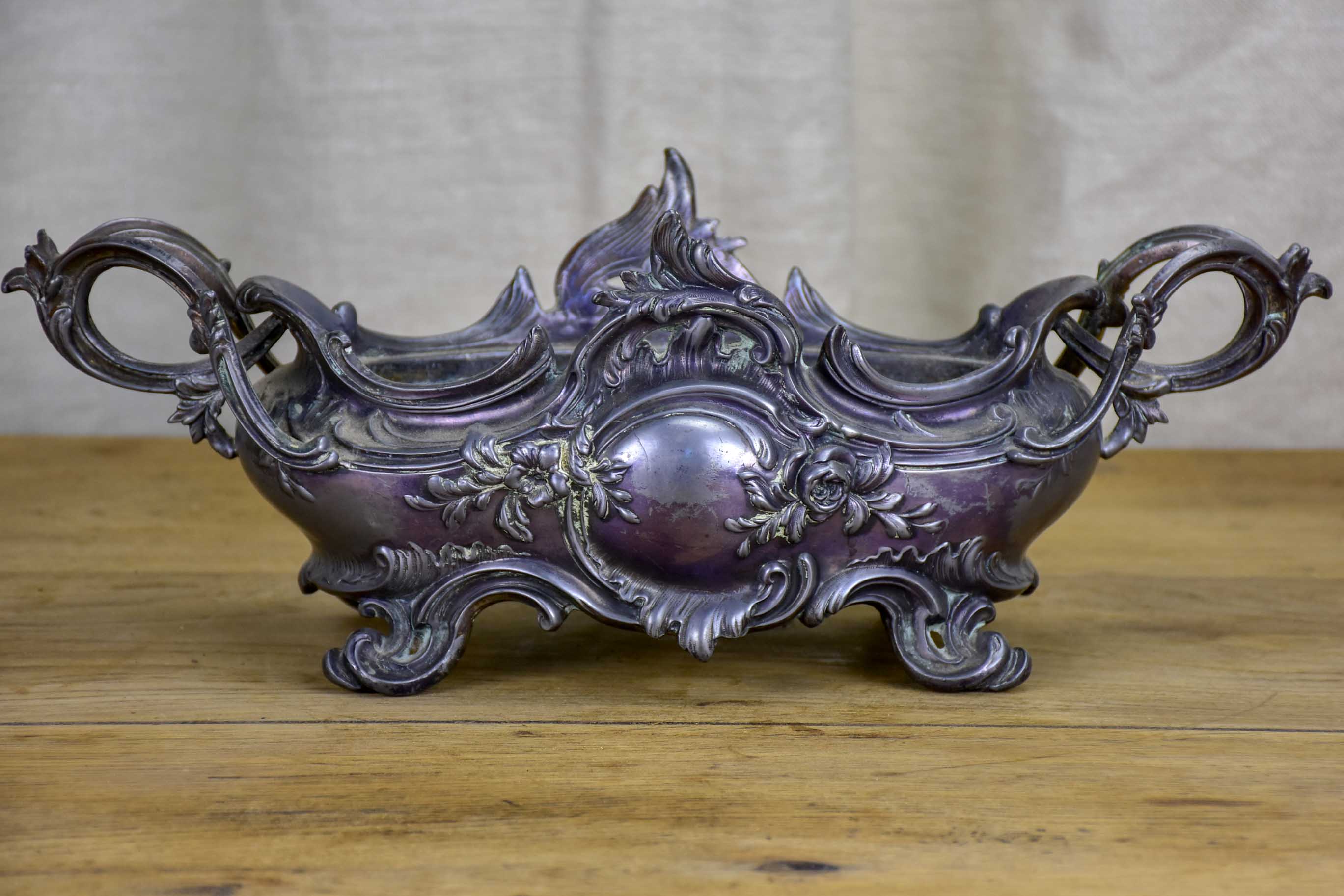 Napoleon III French jardiniere / pot stand