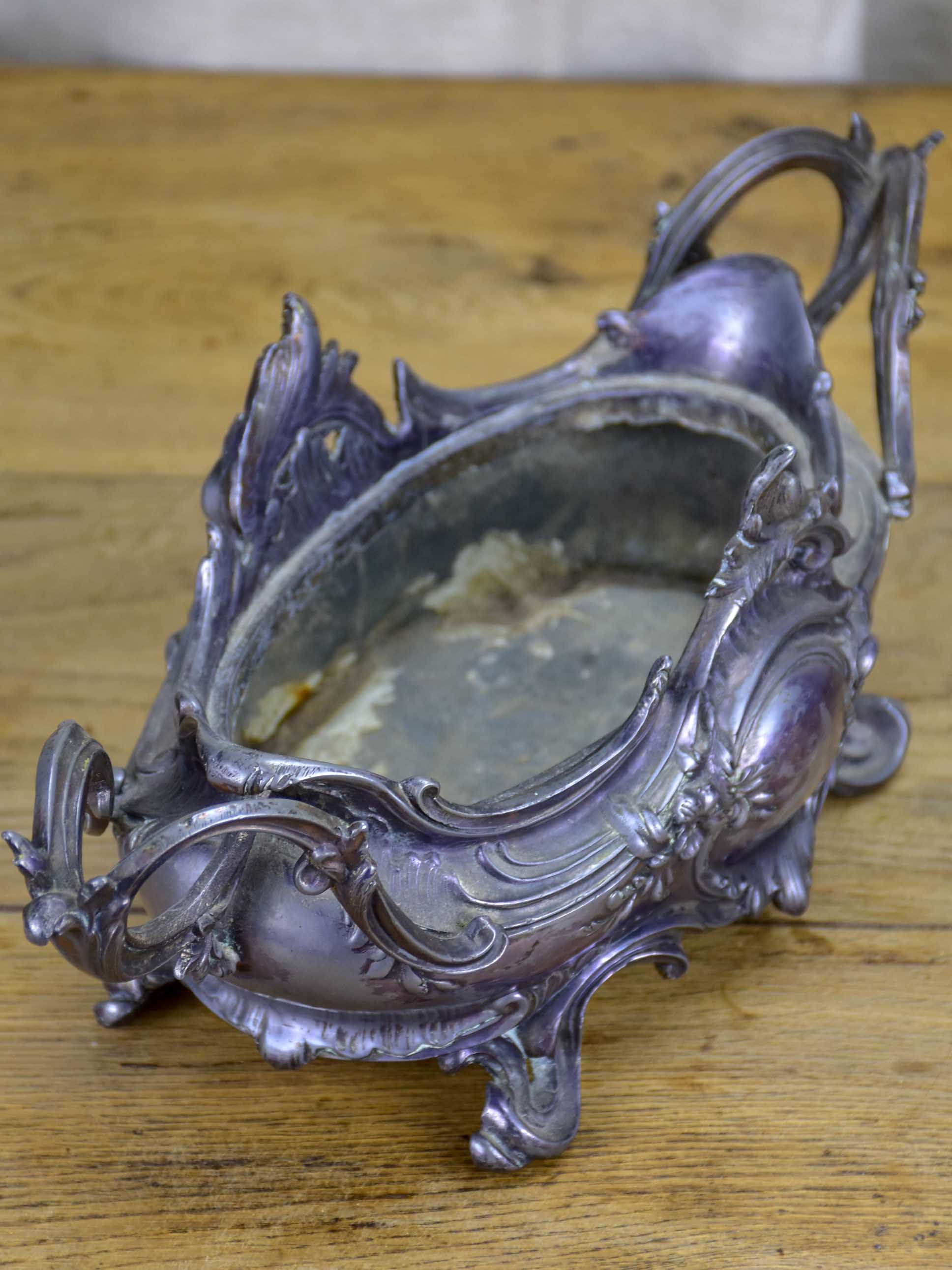 Napoleon III French jardiniere / pot stand