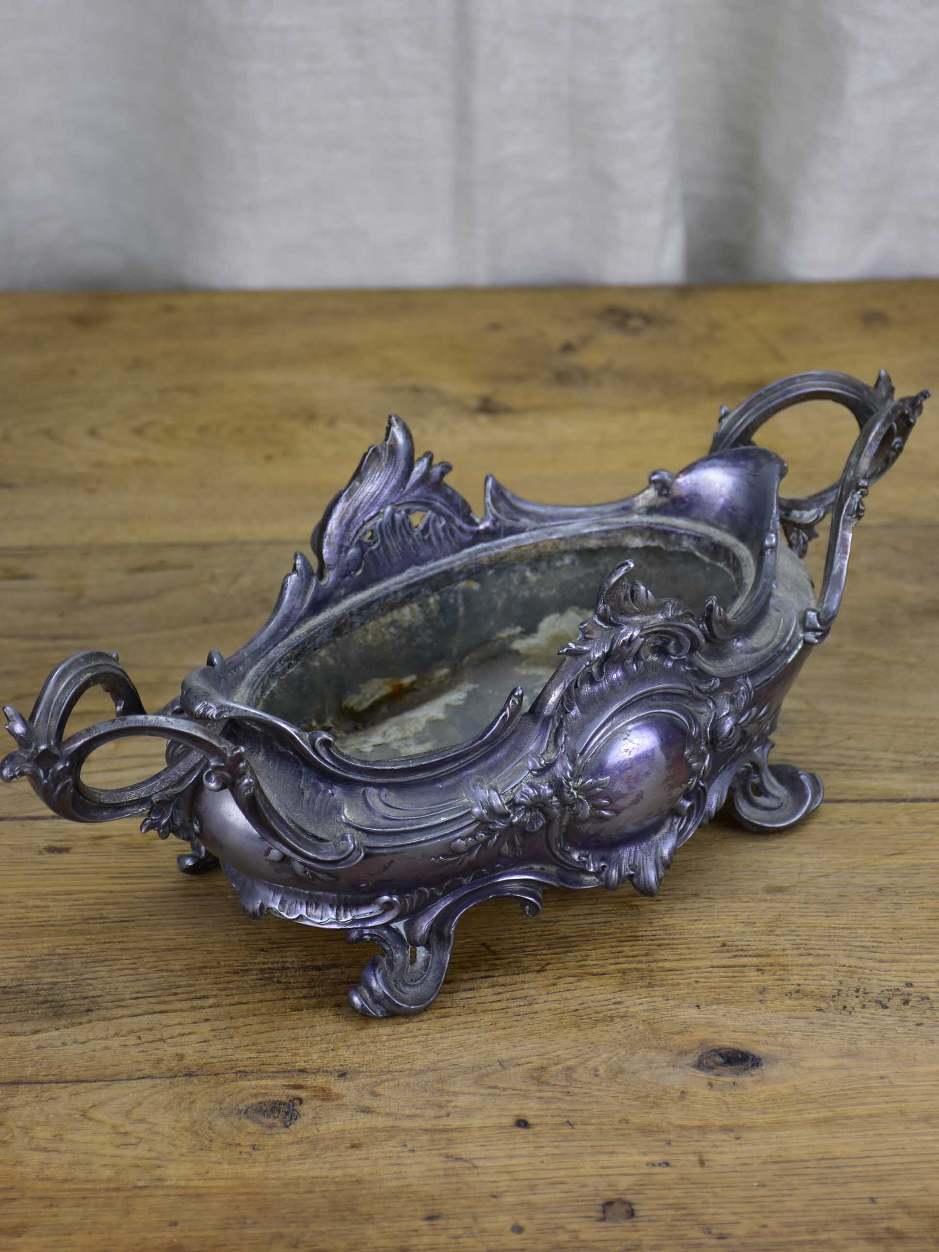 Napoleon III French jardiniere / pot stand