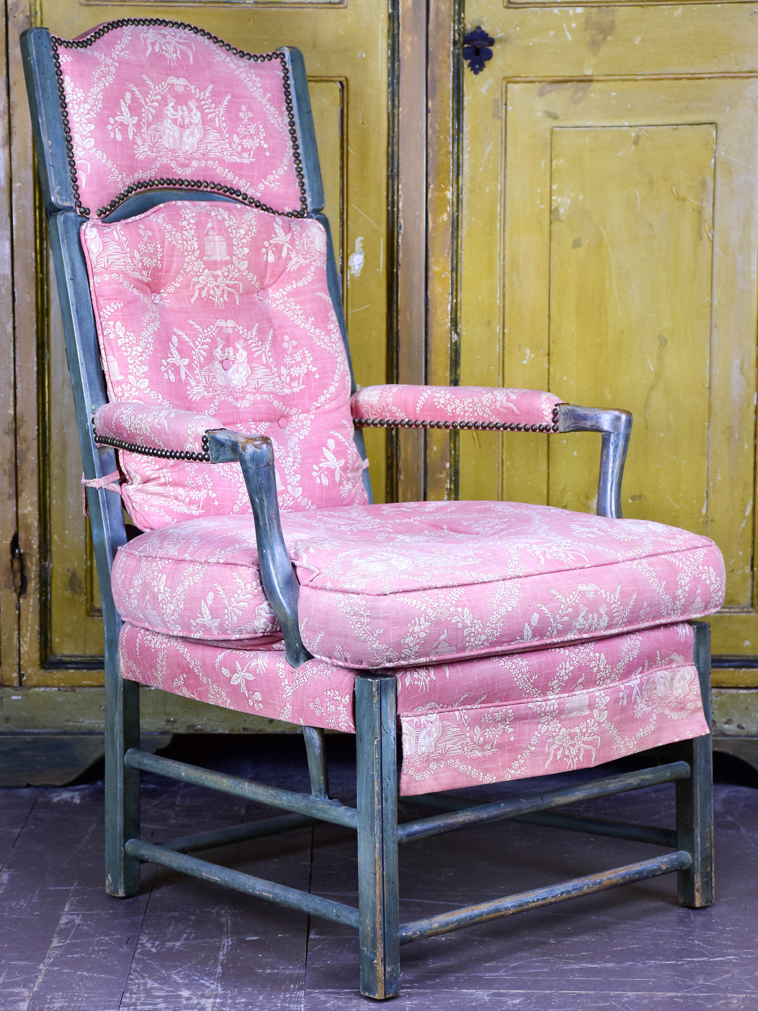 Antique french Provincial armchair