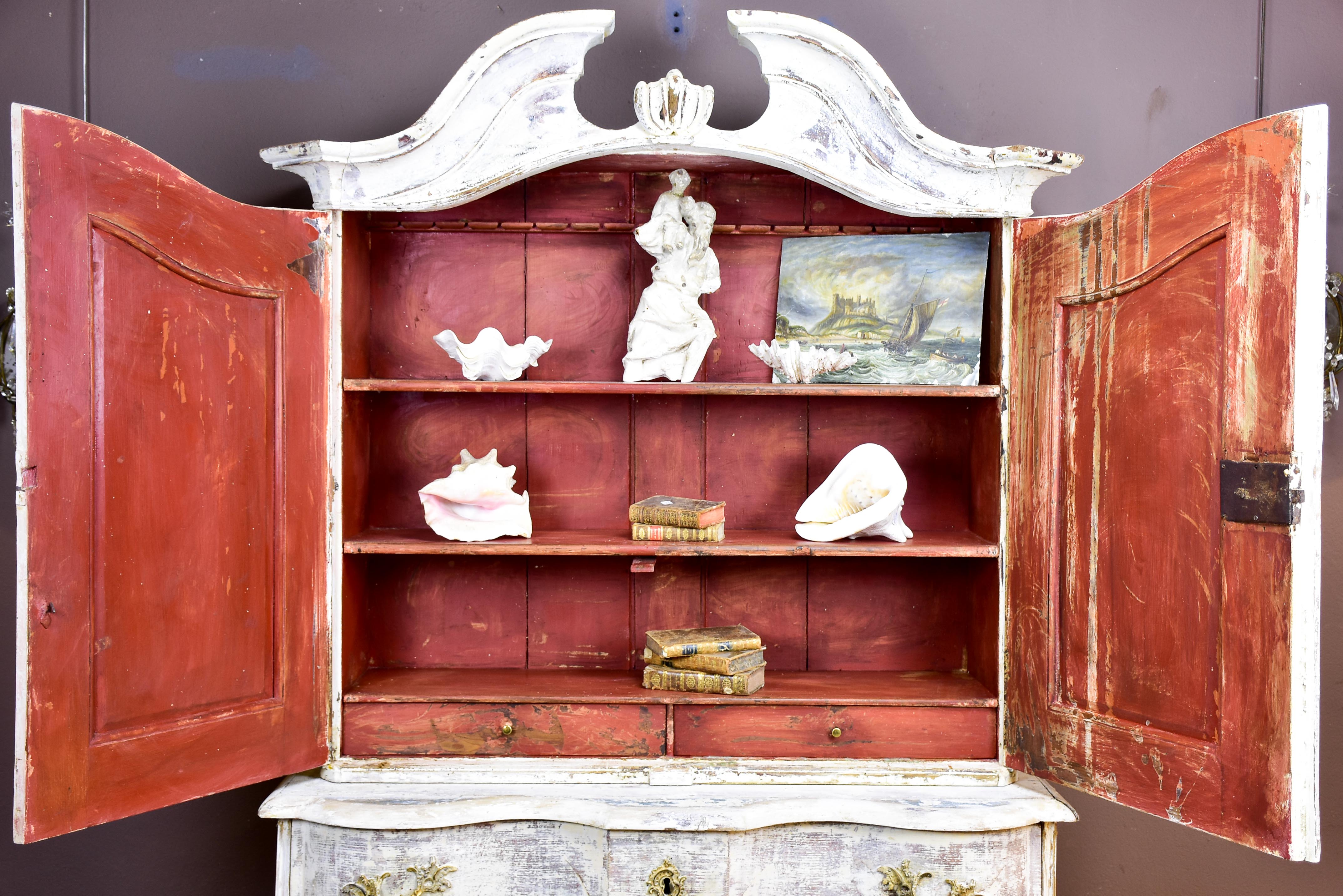 18th century Swedish commode / cabinet