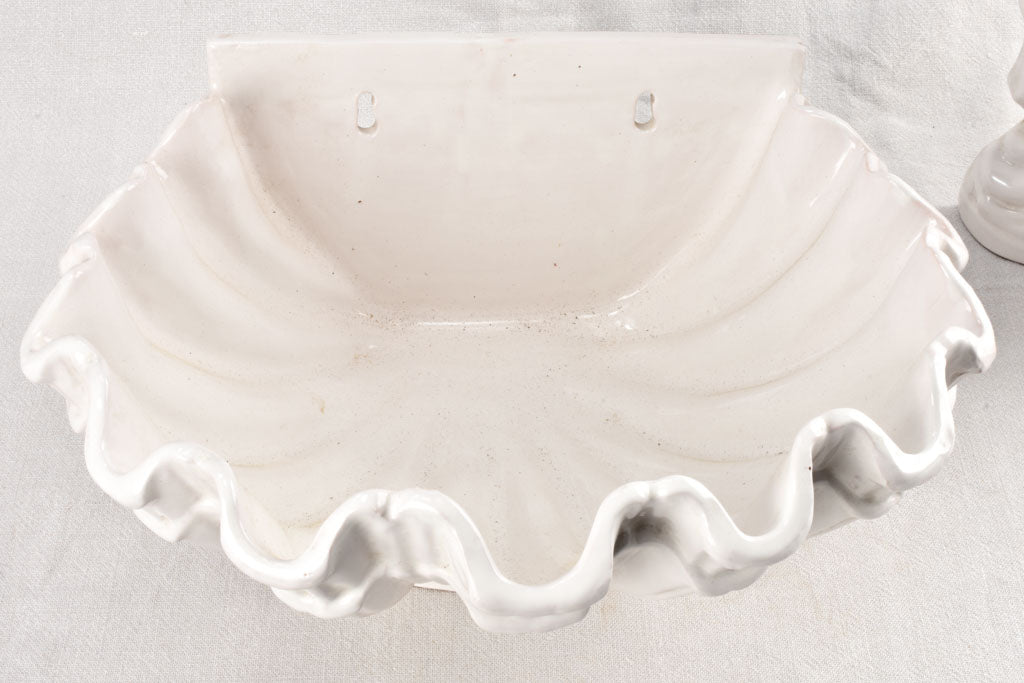 Pure White Ceramic Basin Émile Tessier