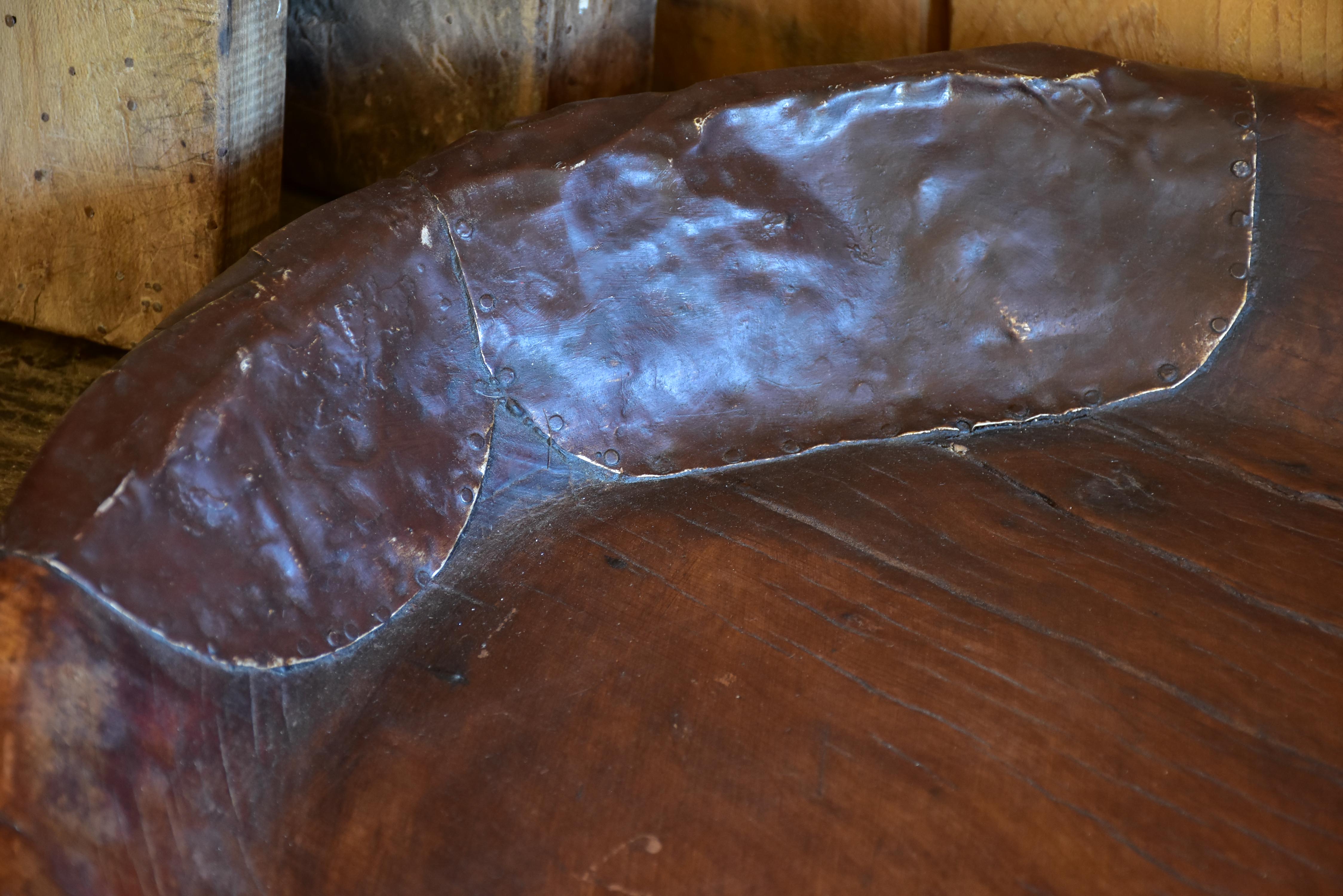 Large antique rustic bowl 2/2