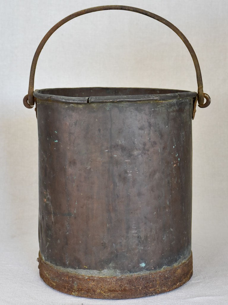 19th Century French copper winemaker's bucket with folded edge and burnt patina 13"