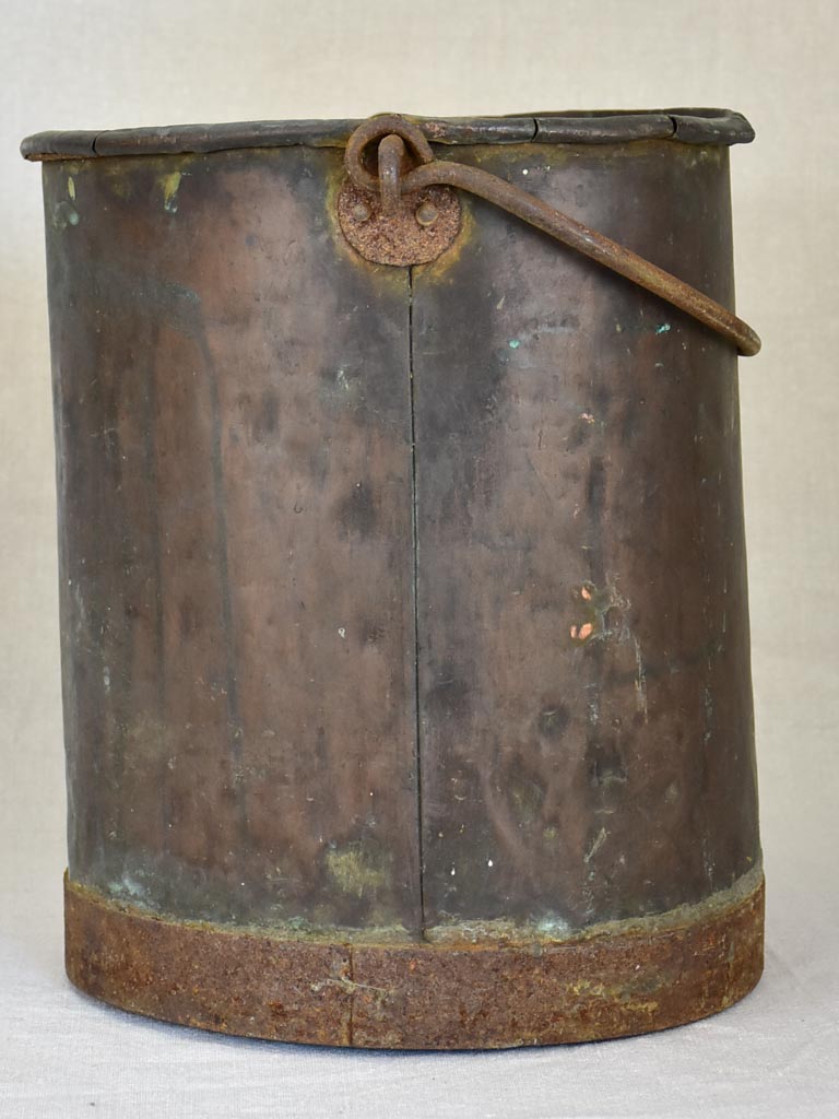 19th Century French copper winemaker's bucket with folded edge and burnt patina 13"