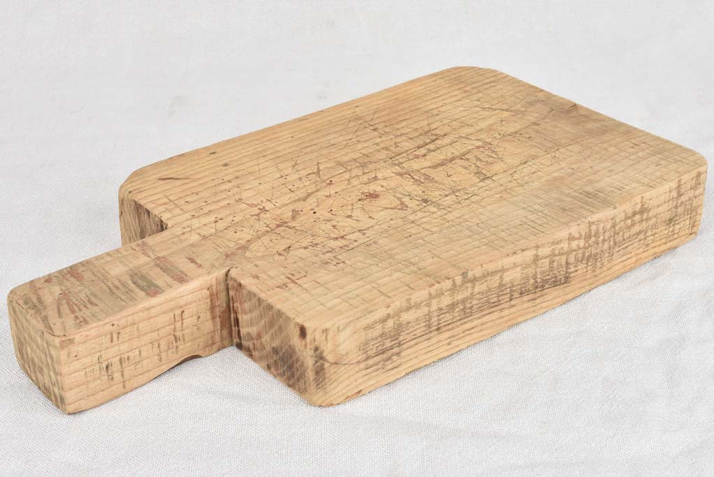 Chunky antique French cutting board 15¾"