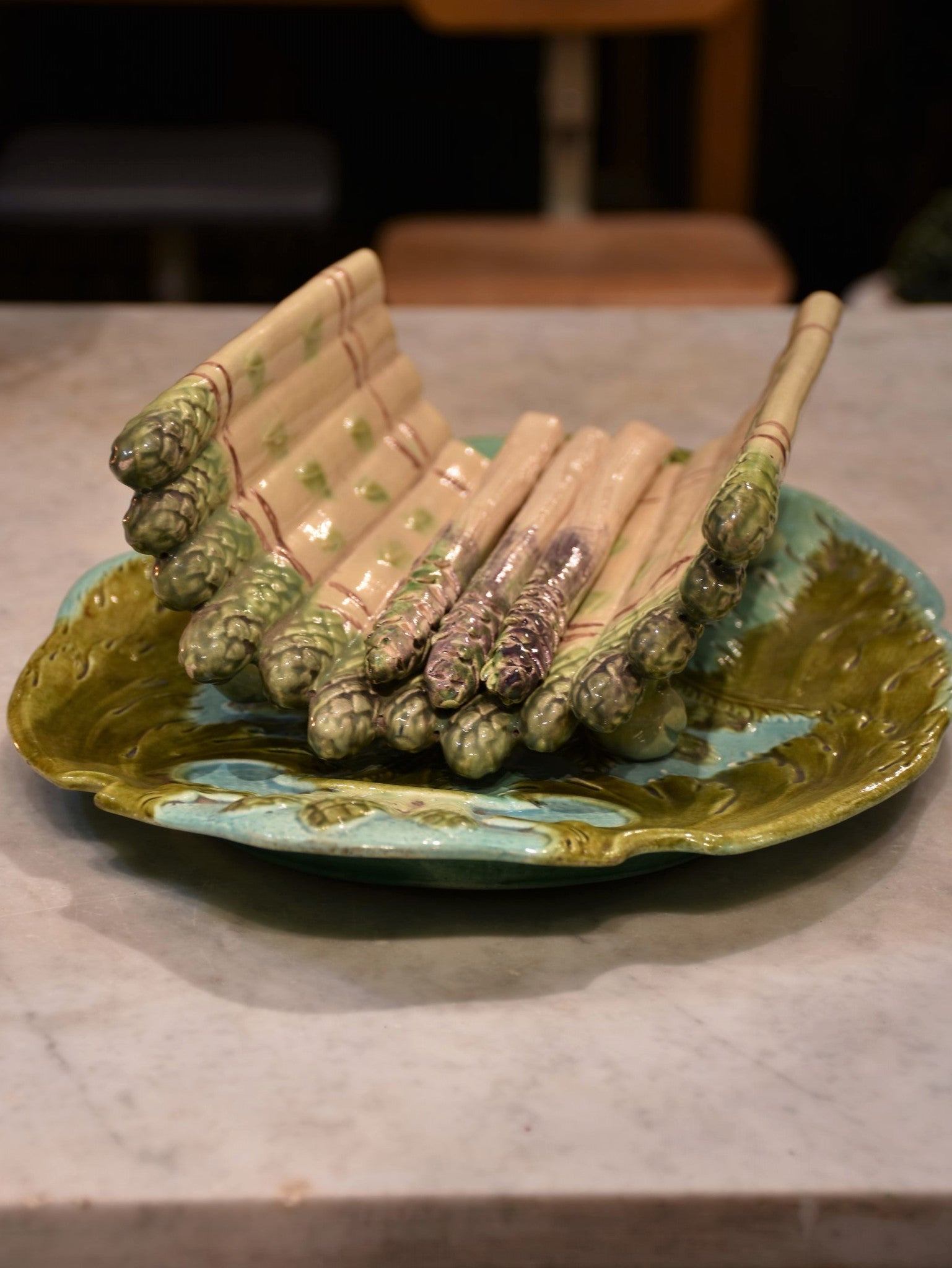 French Faience Barbotine Majolica asparagus cradle, plate and asparagus