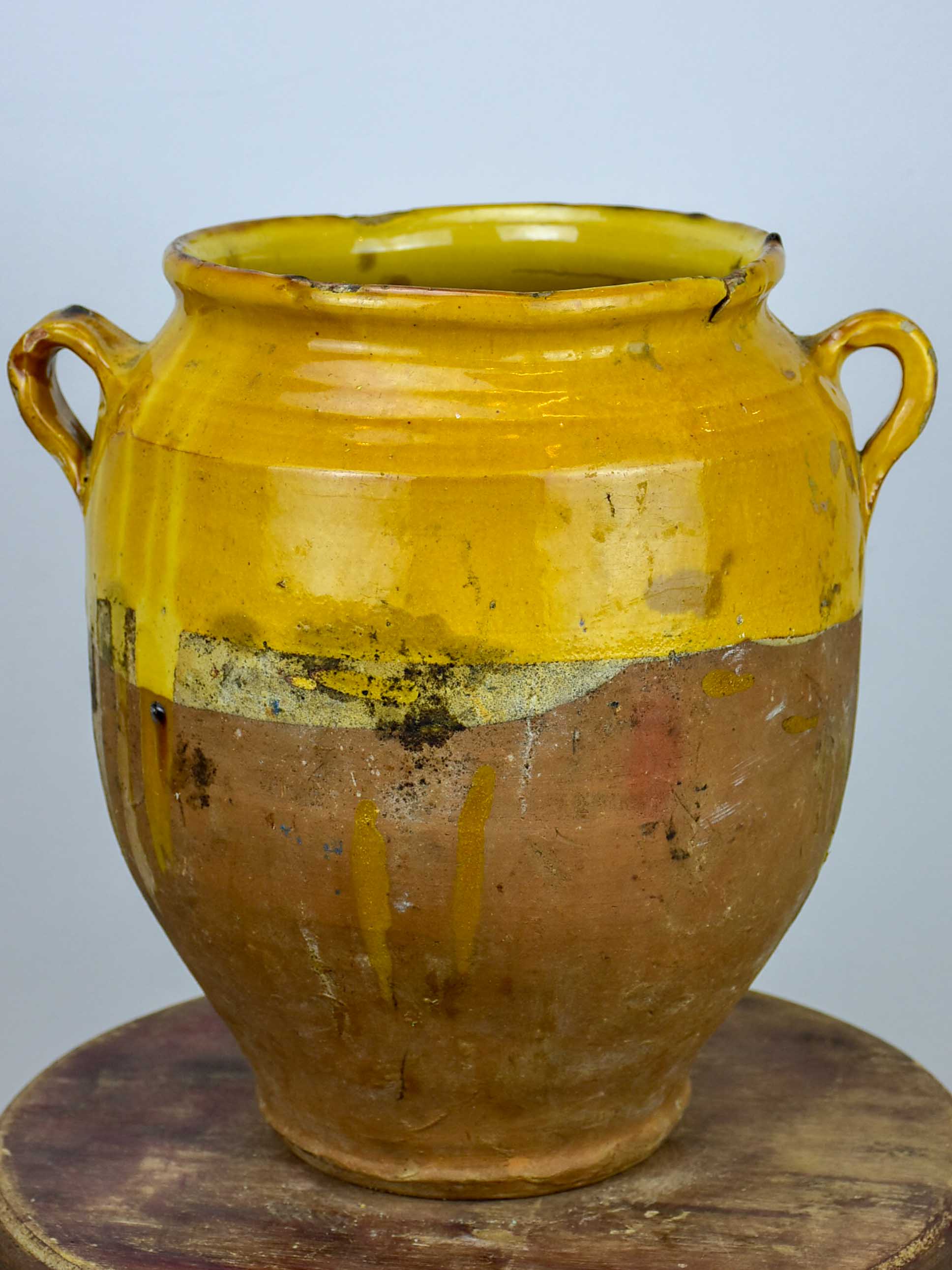 19th Century French confit pot with orange glaze - 11 ¾''