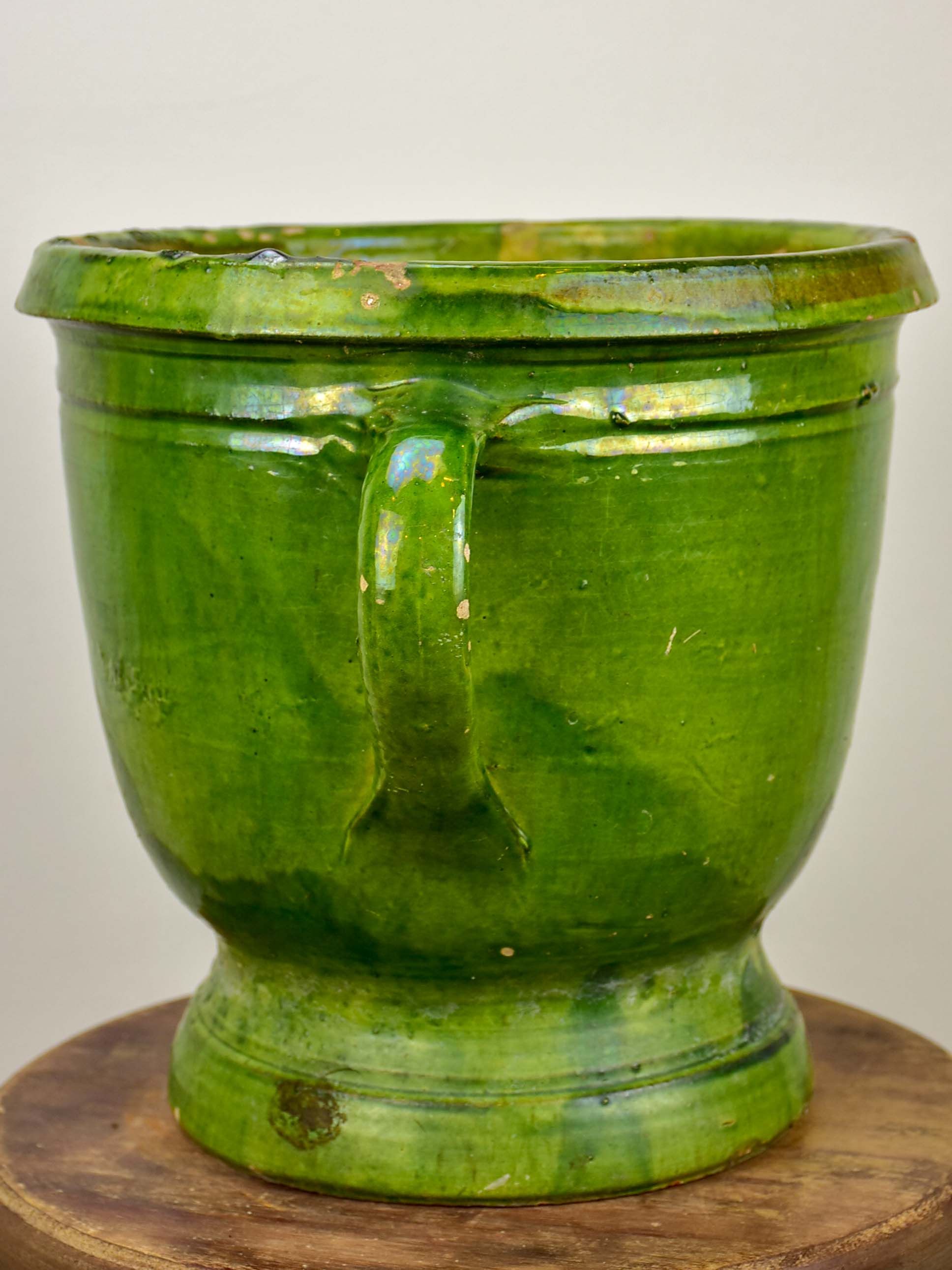 19th Century Castelnaudary garden planter with green glaze - 11 ¼''