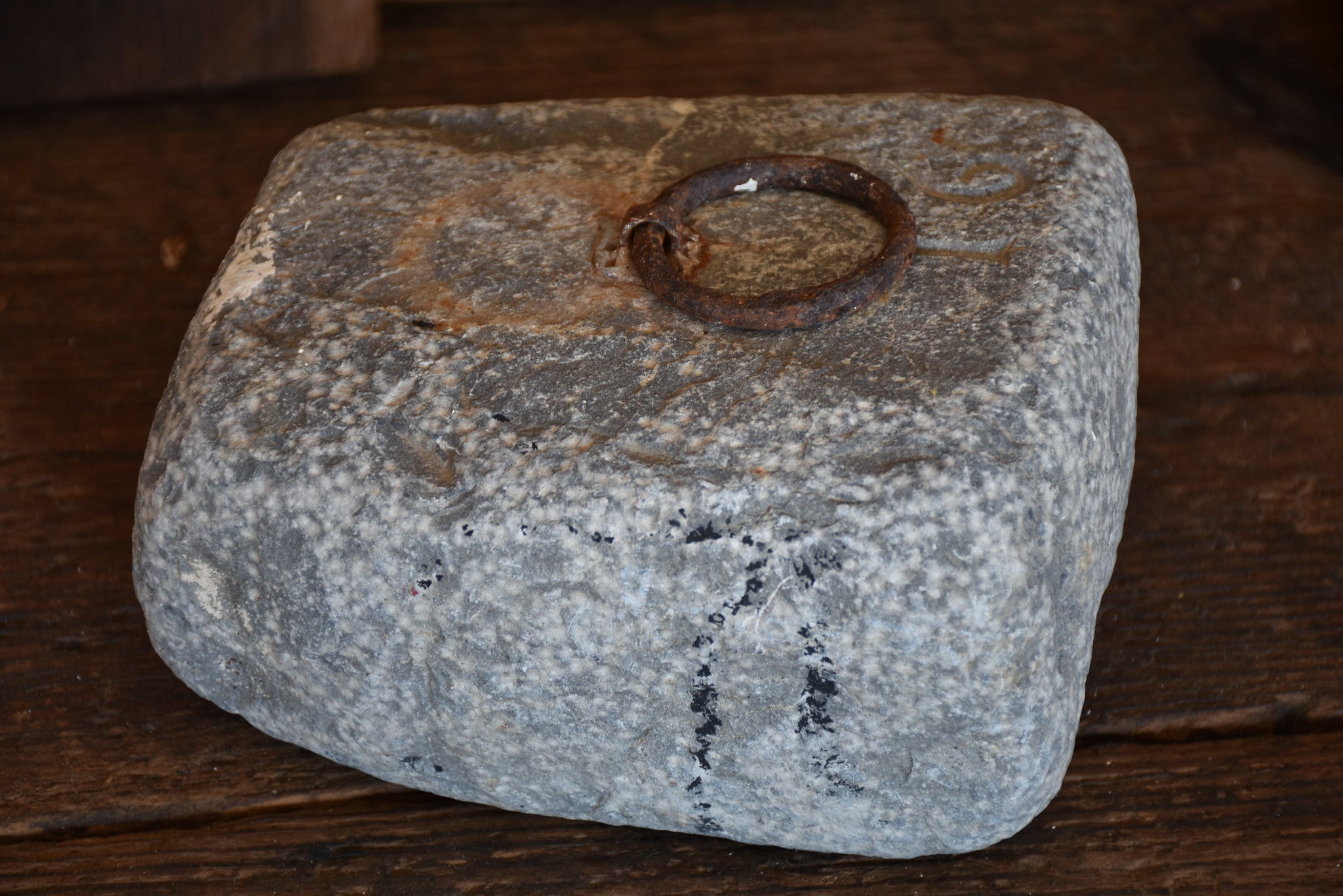 Antique stone counterweight - square