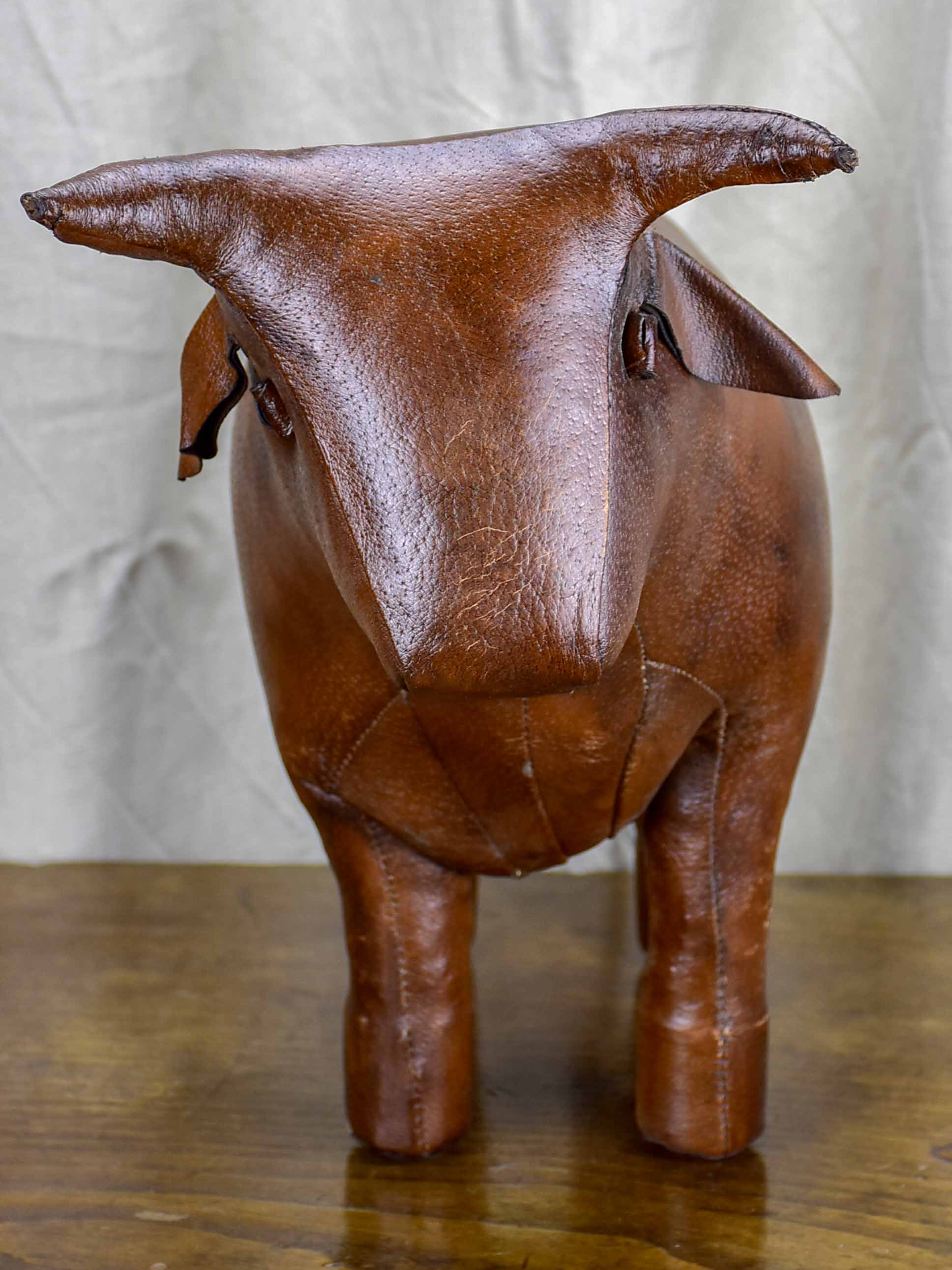 Antique leather bull footrest - Valenti