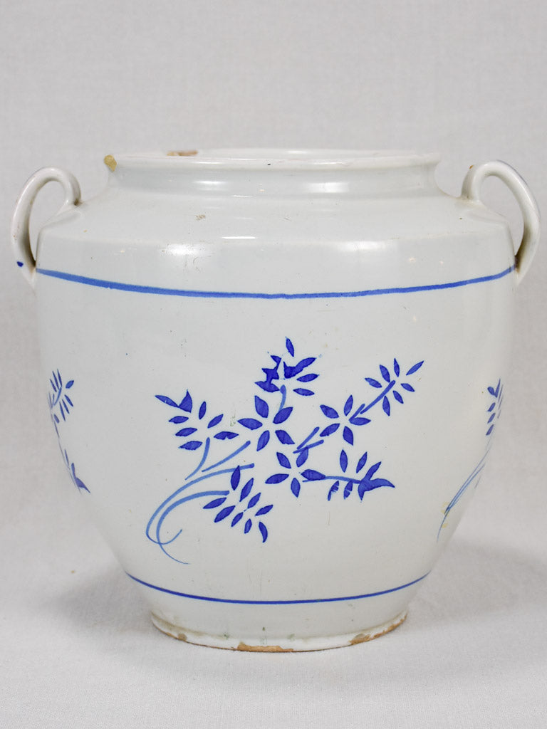 Late 19th-century preserving pot - white with blue flowers 10¾"