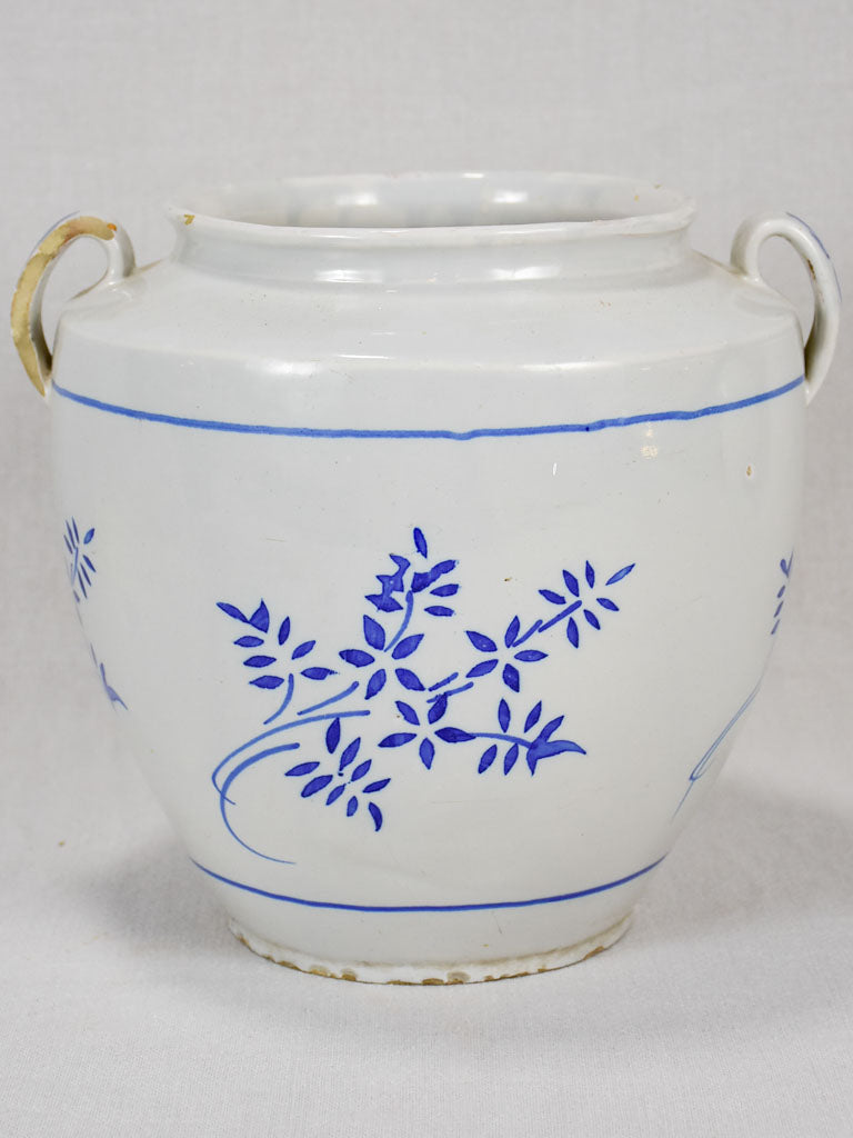 Late 19th-century preserving pot - white with blue flowers 10¾"