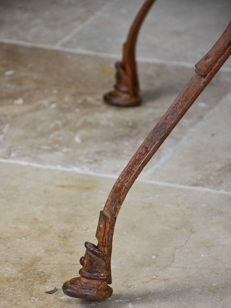 Rare round Arras plant stand with original patina and hoof feet 63¾"