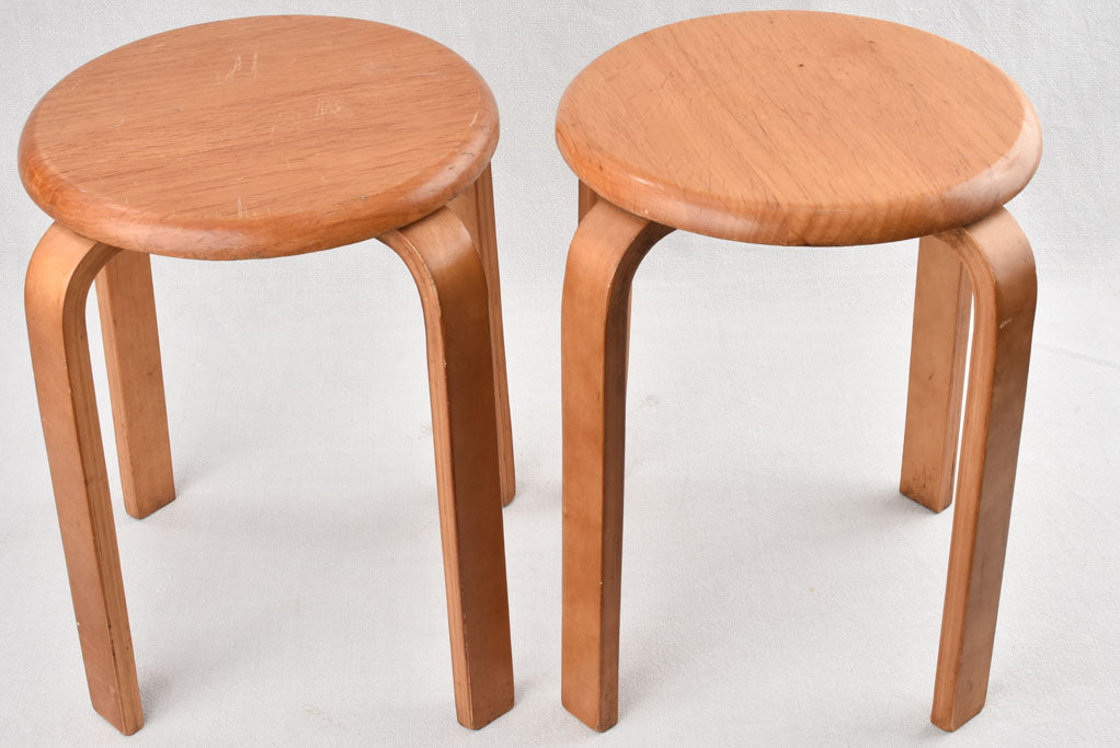 Pair of Alvar Aalto wooden stools - Stool E60