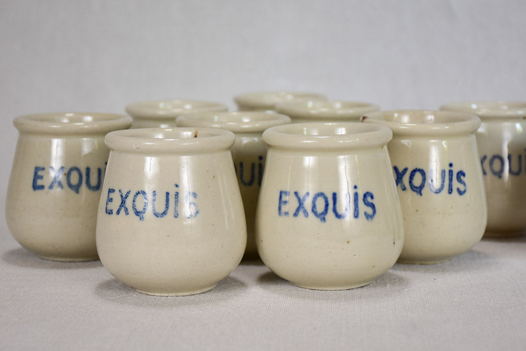 Collection of 15 Exquis yogurt pots 3½"