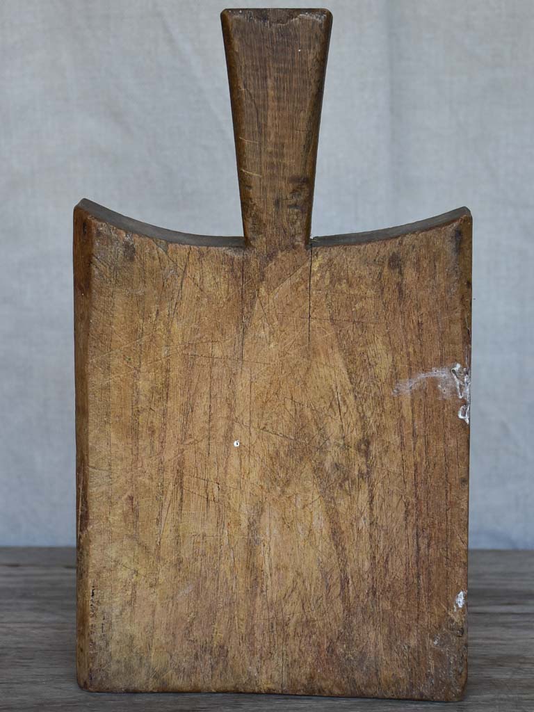 Small chunky antique French cutting board  11¾"