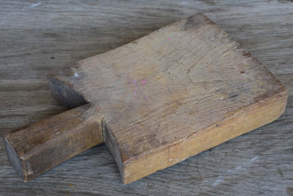 Small chunky antique French cutting board  11¾"