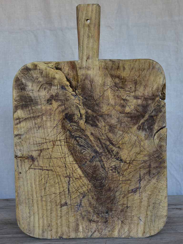 Rustic antique French cutting board - rounded 17¾"