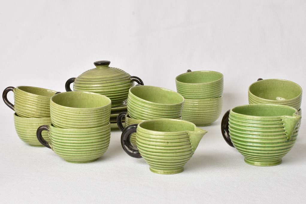 Timeless 1930s Cerenne green tea service