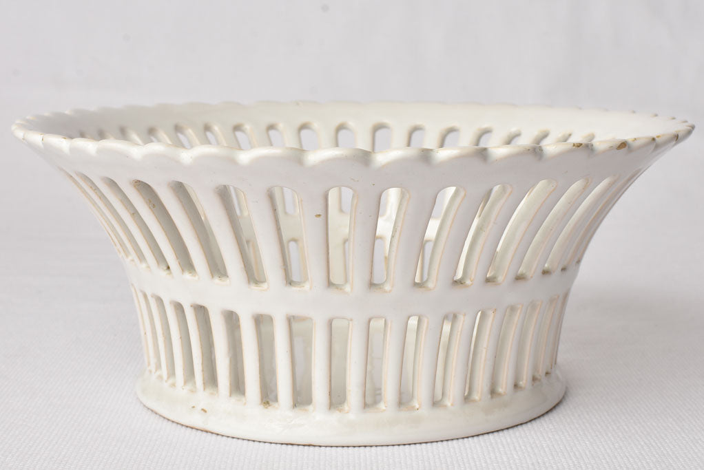 Émile Tessier openwork ceramic fruit bowl - white 8¾"