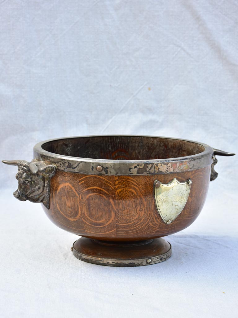 1930's English wooden ice bucket wine cooler with shield and bull's head handles