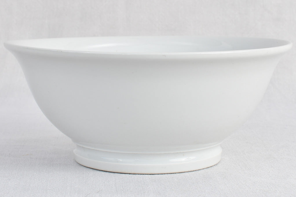 Antique French salad bowl - white 9¾"