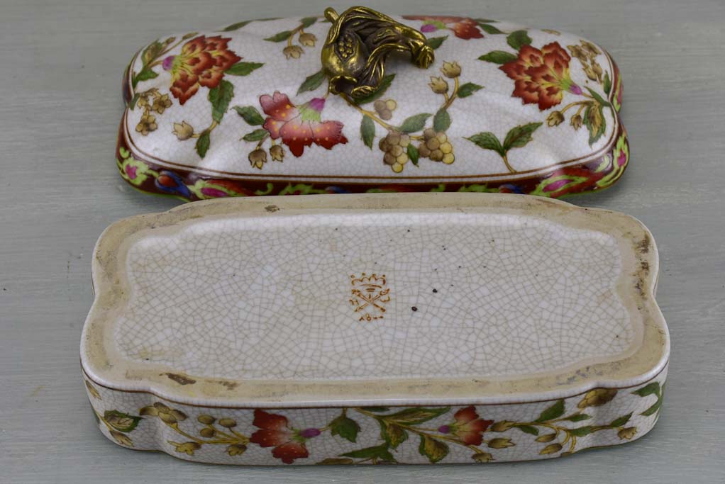 Pretty French vintage container / jewelry box