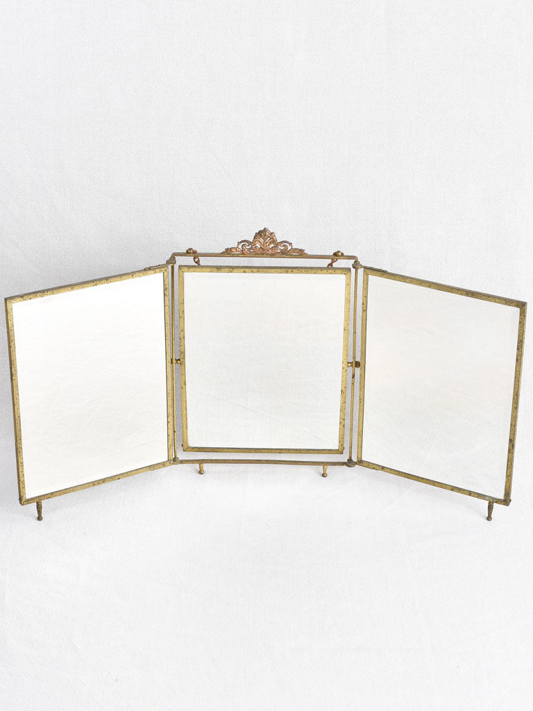 Triptych vanity mirror from the early-20th century