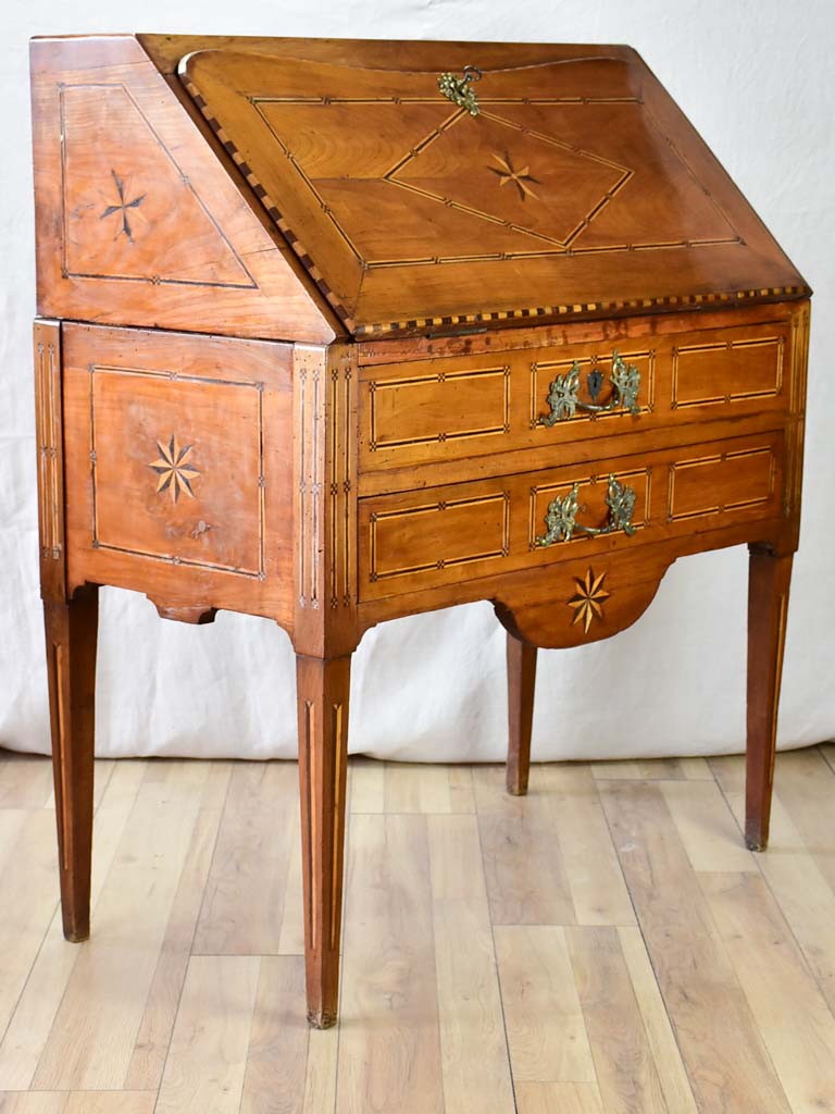 Superb 18th Century French marquetry secretaire desk 37½"