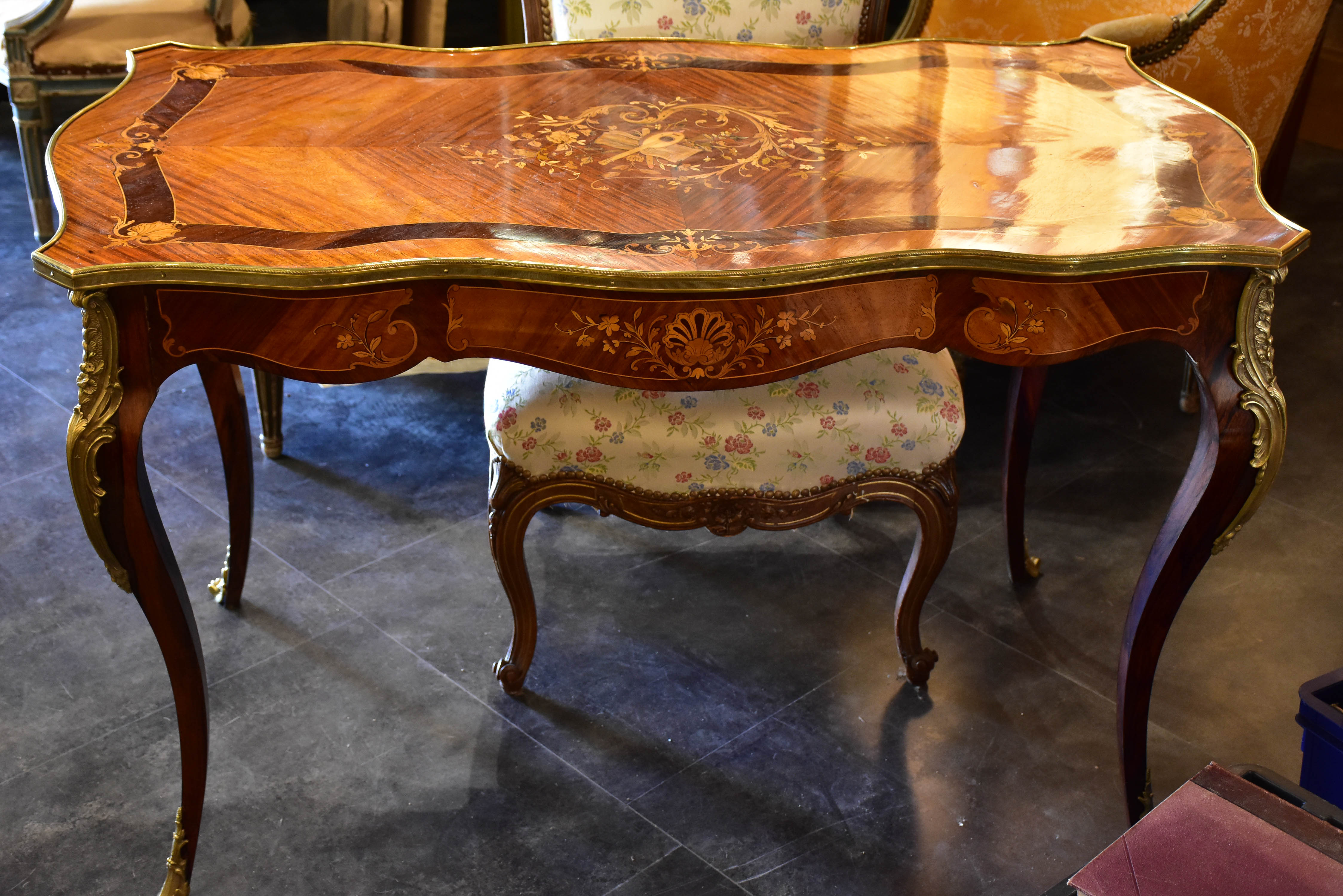 19th century Louis XV style desk