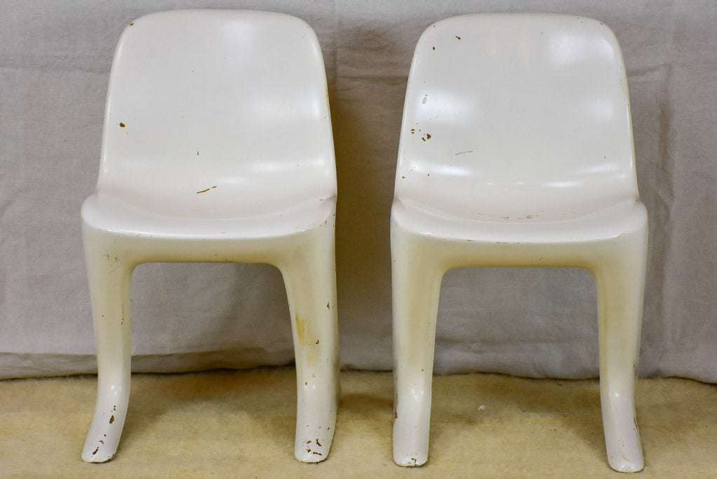 Set of six red and white vintage dining chairs - 1970's