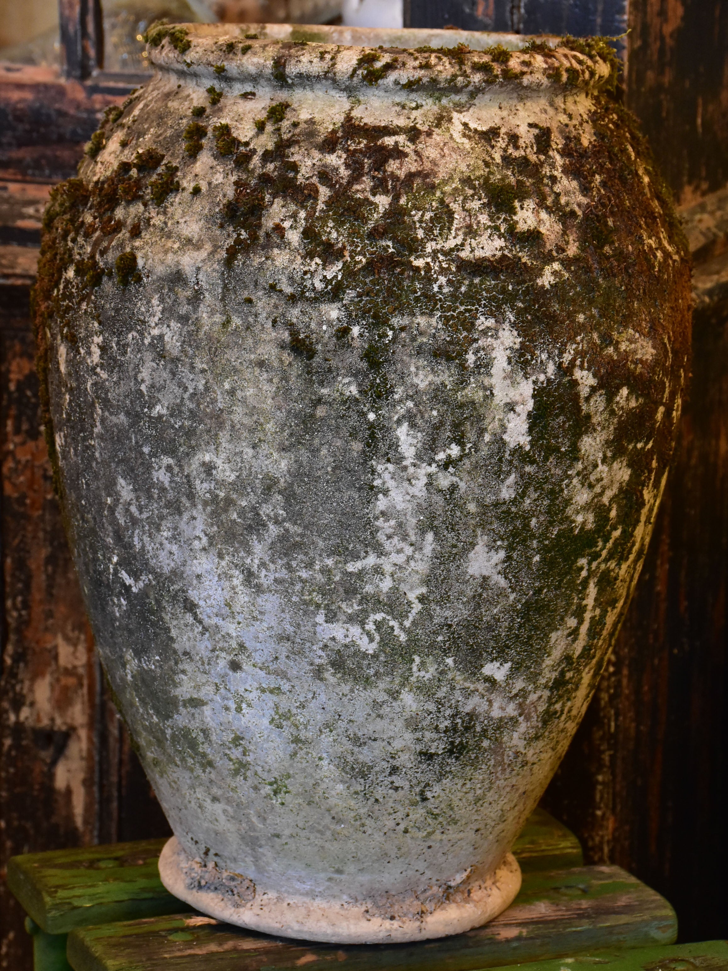 Early 20th century French garden pot