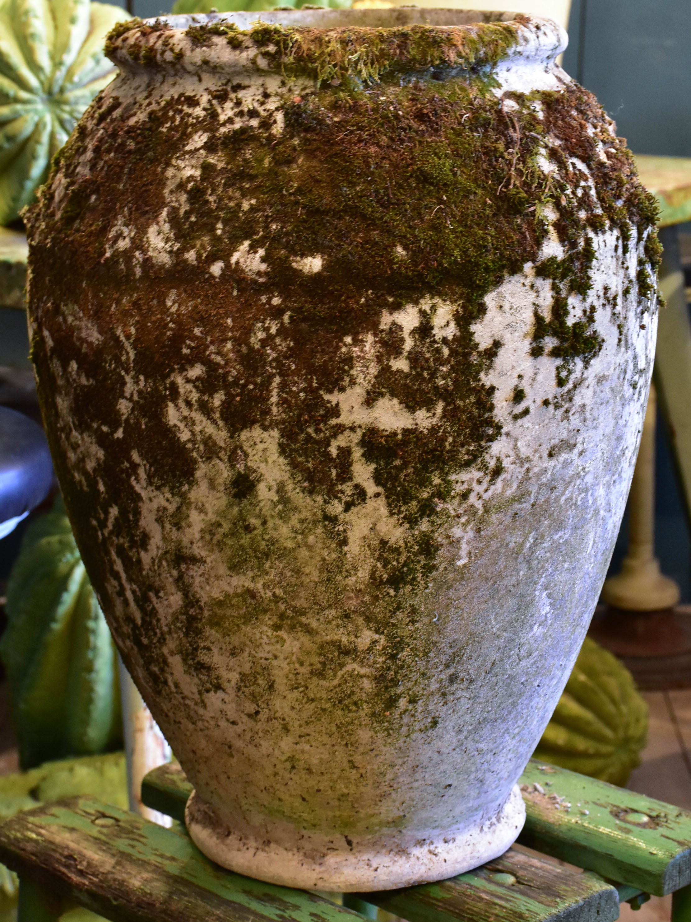 Early 20th century French garden pot