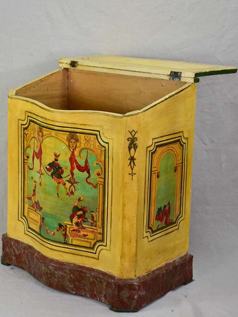 Early twentieth-century painted trunk / wood box