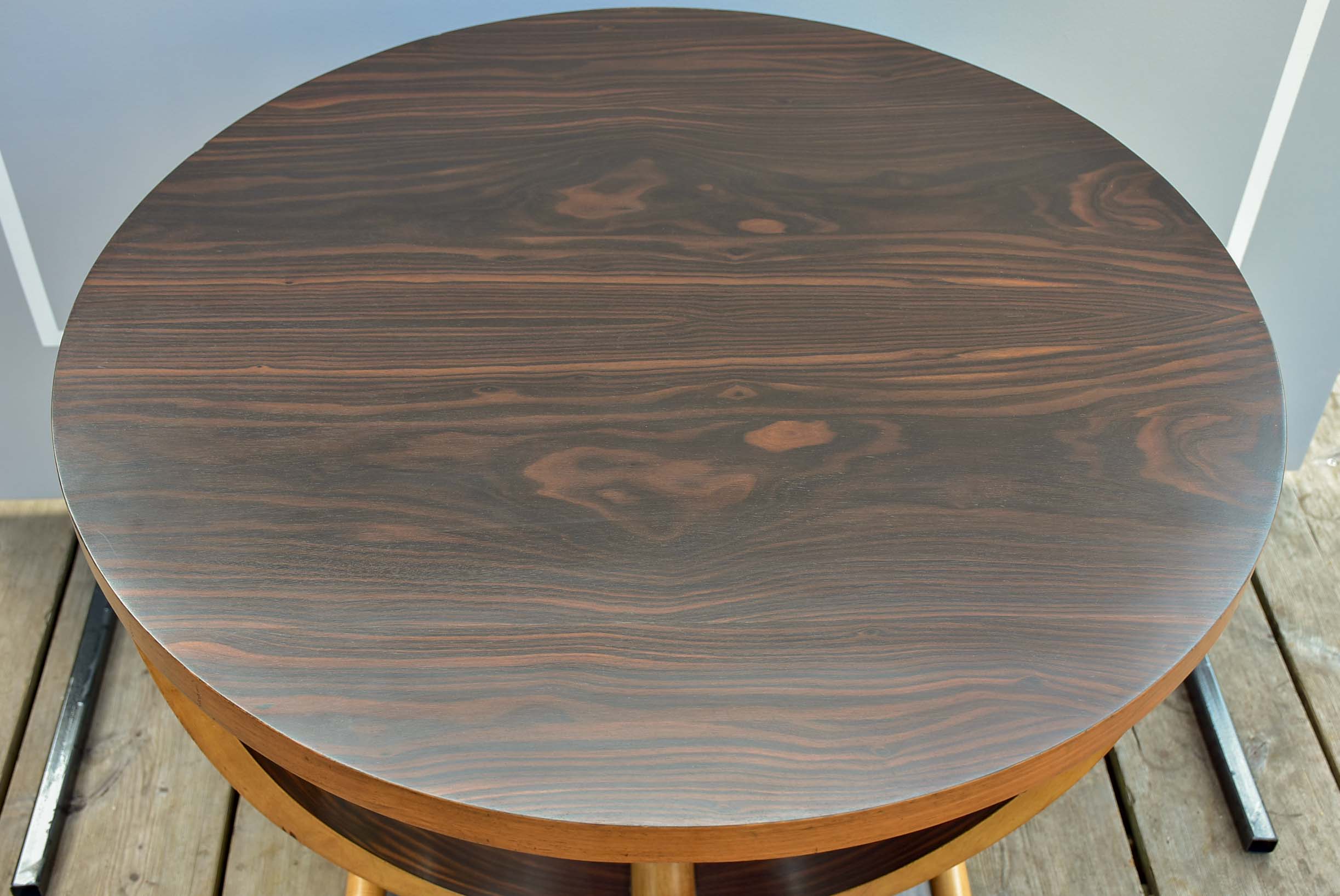 French Art Deco round table - Macassar ebony